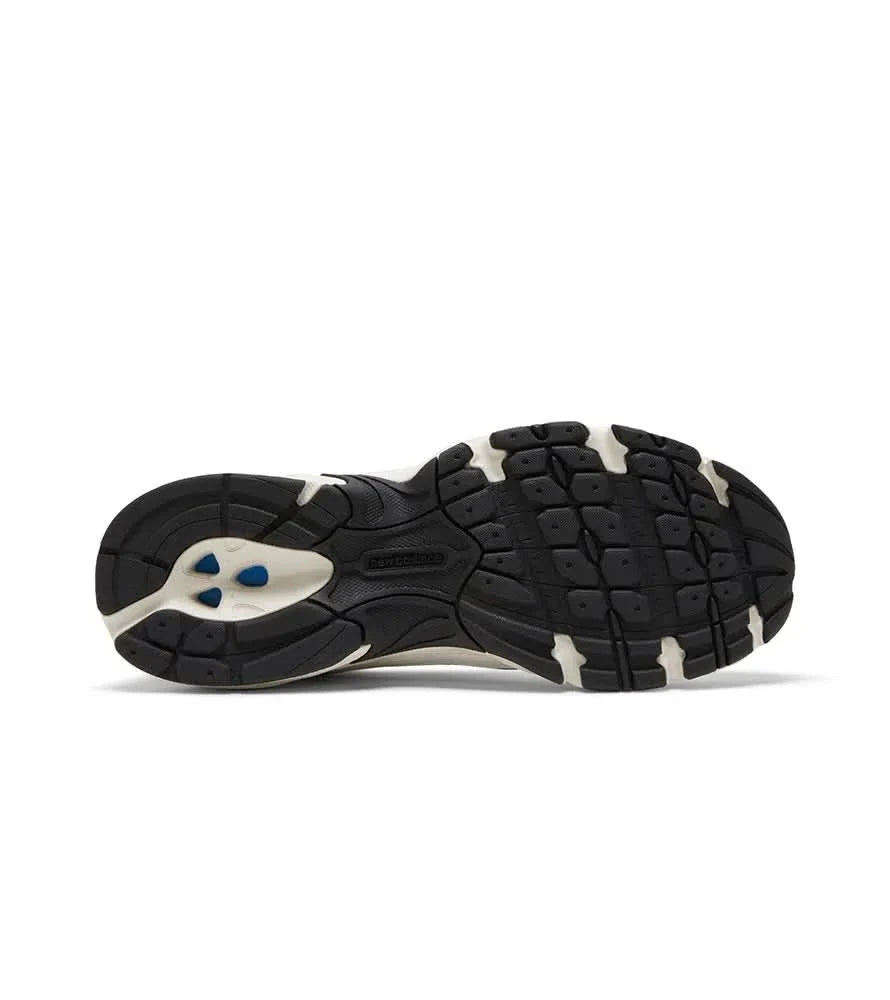 New Balance 530 'White Light Gold Metallic' KickHaven Bulgaria KickHaven Bulgaria