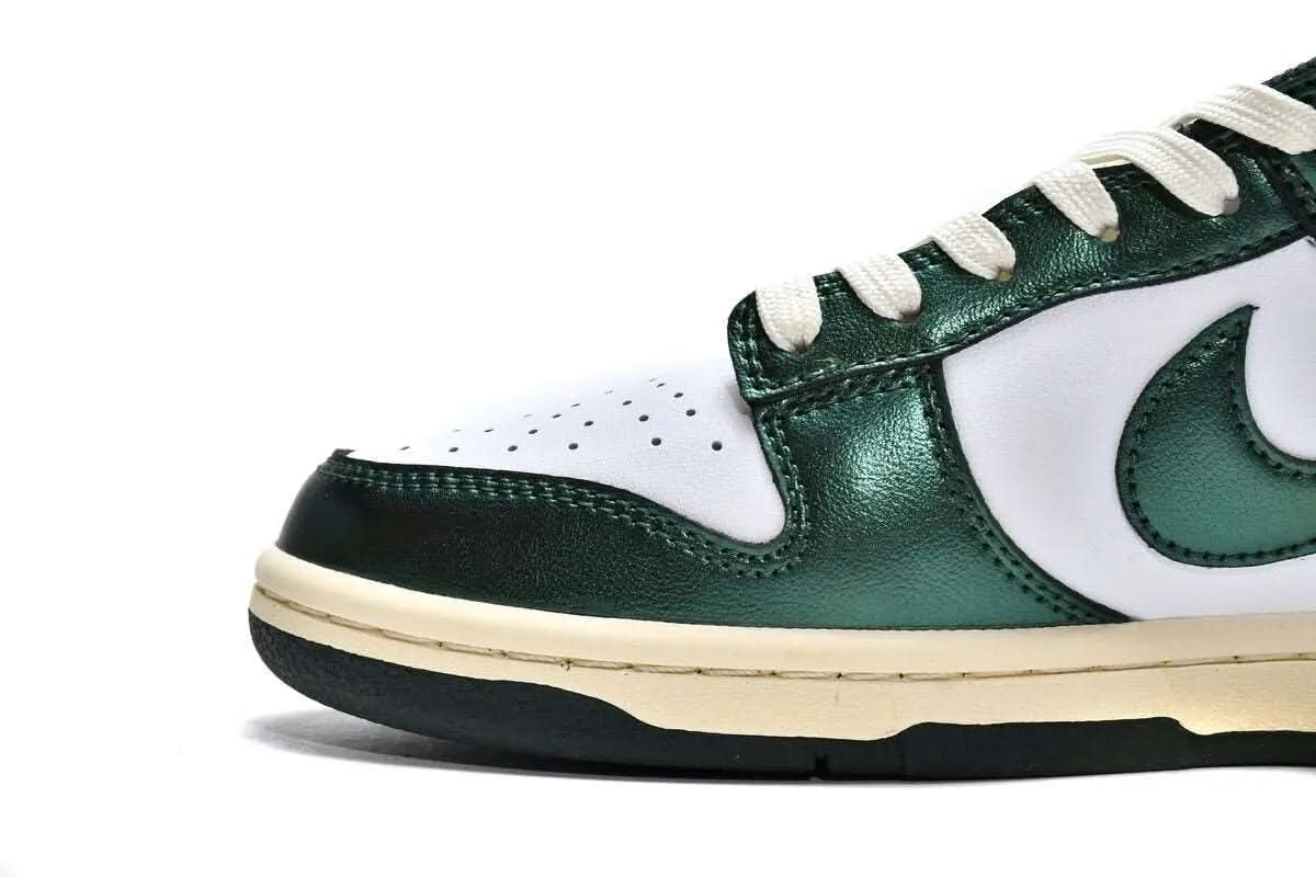 Nike Dunk Vintage Green