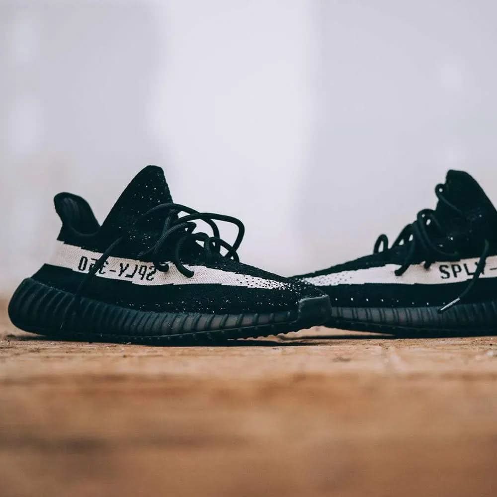 Yeezy Boost 350 V2 Black-White KickHaven Bulgaria KickHaven Bulgaria