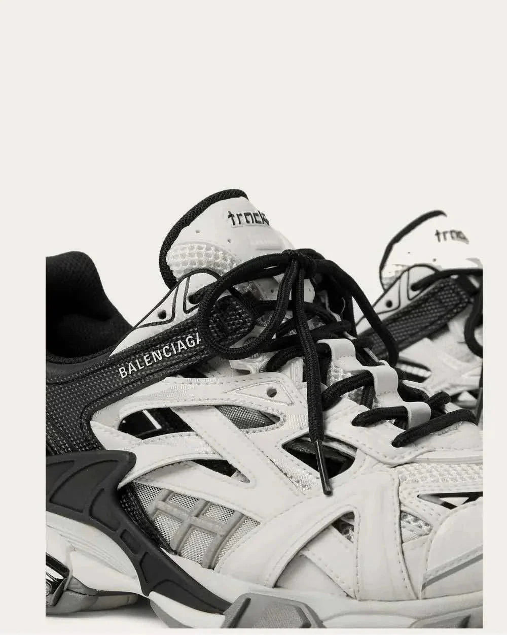 Balenciaga Track 2.0 'Black/White' KickHaven Bulgaria  KickHaven Bulgaria