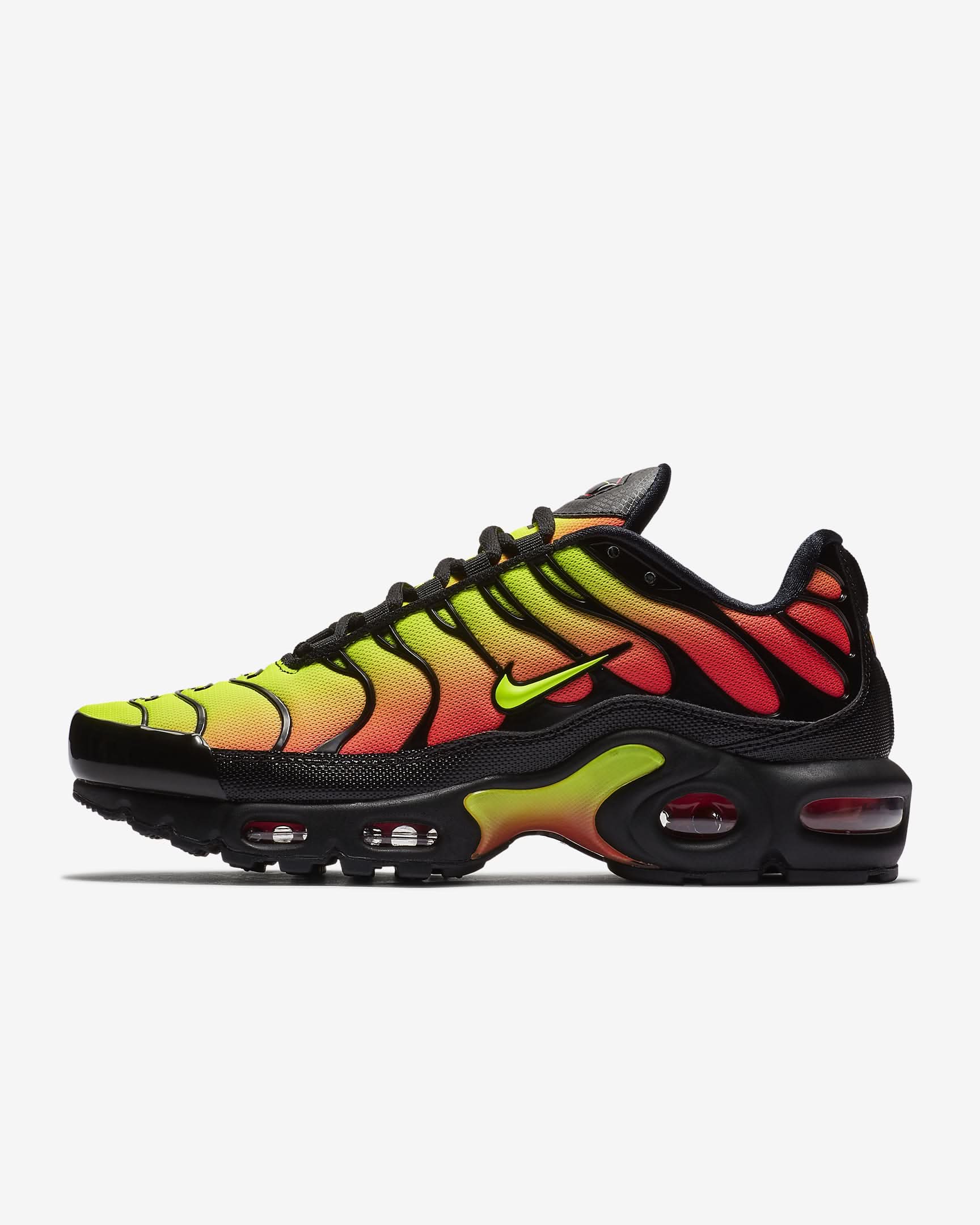 Nike Air Max Plus TN SE "Solar Red" KickHaven Bulgaria  KickHaven Bulgaria