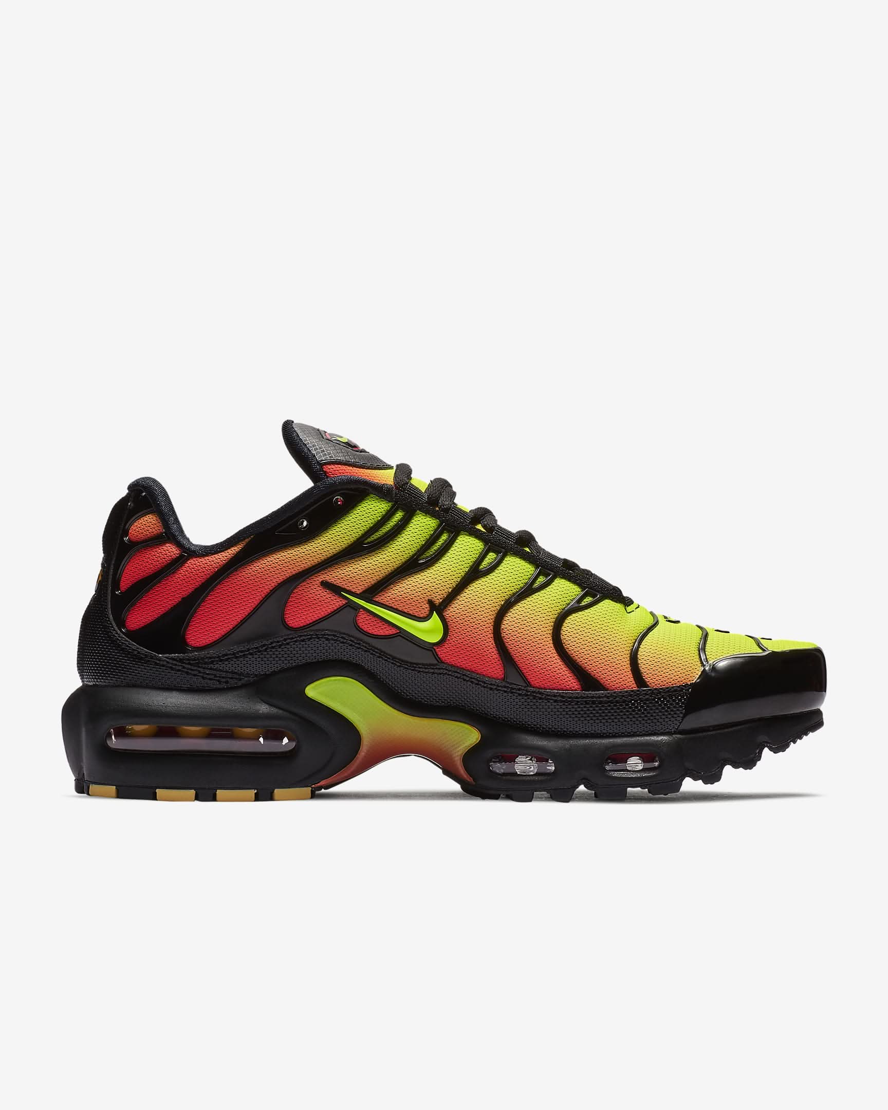 Nike Air Max Plus TN SE "Solar Red" KickHaven Bulgaria  KickHaven Bulgaria