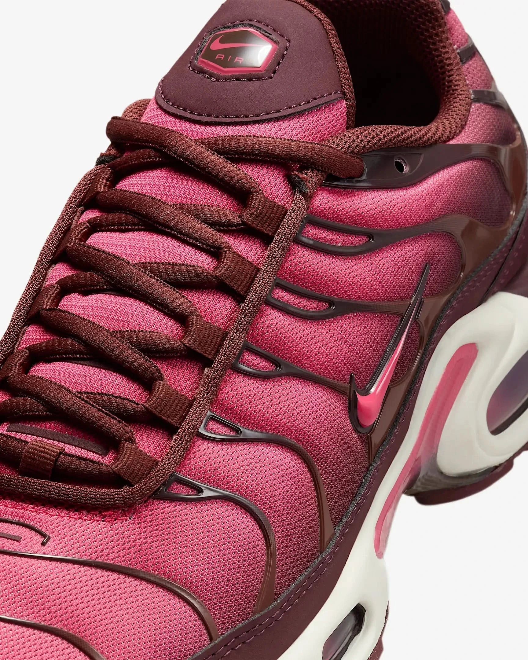 Nike Air Max Plus "Burgundy Crush" KickHaven Bulgaria  KickHaven Bulgaria