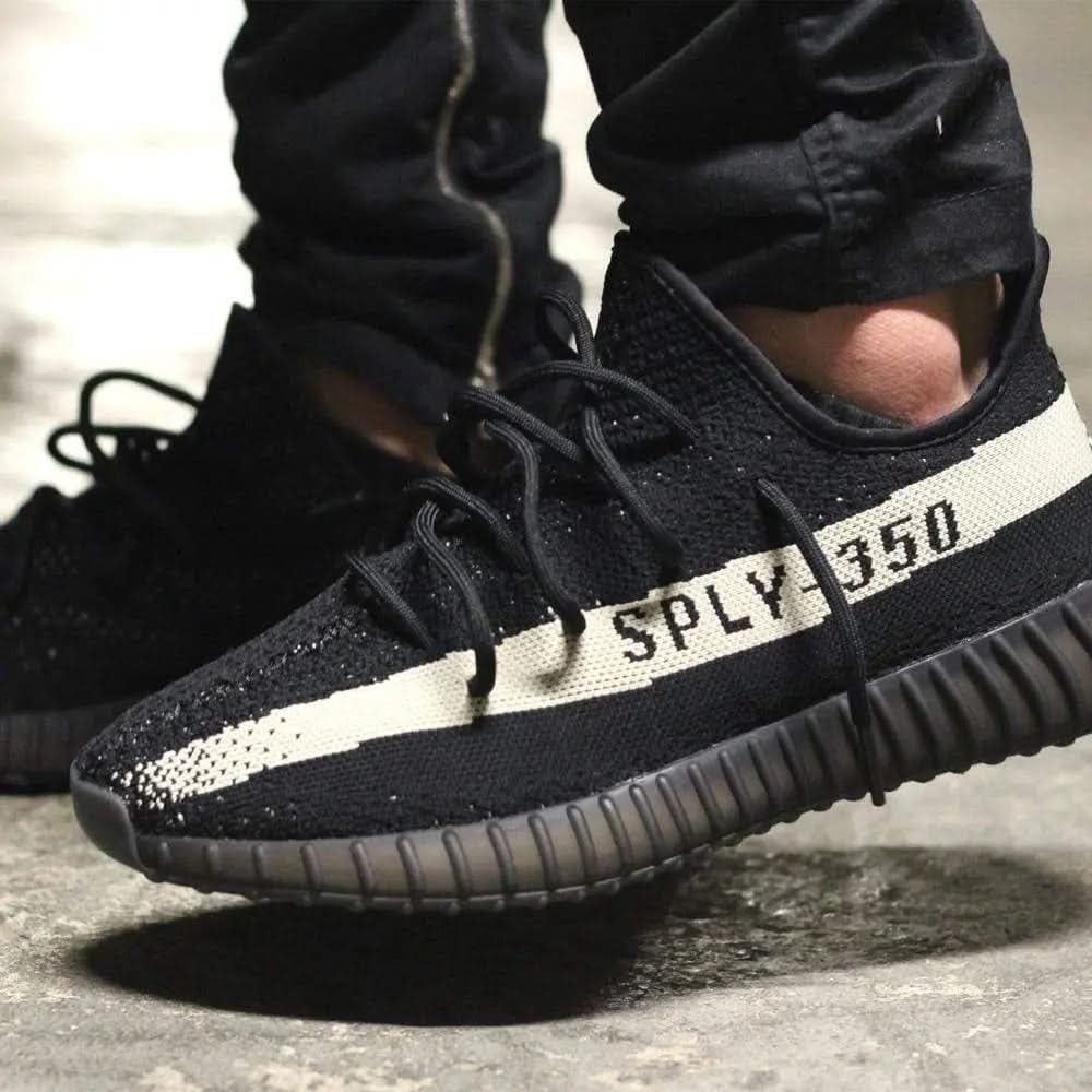 Yeezy Boost 350 V2 Black-White KickHaven Bulgaria  KickHaven Bulgaria