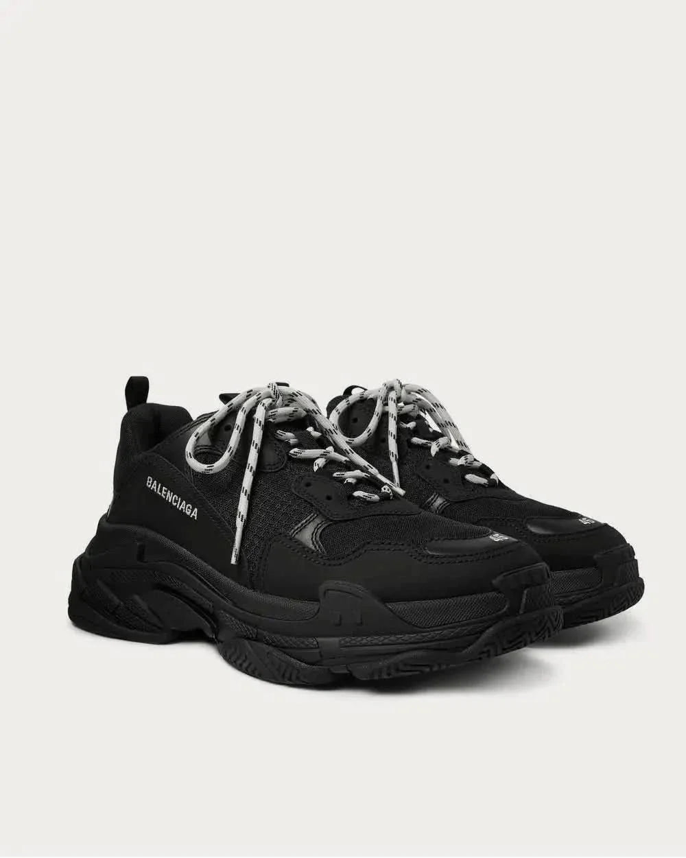 Balenciaga Triple S 'Black' KickHaven Bulgaria  KickHaven Bulgaria